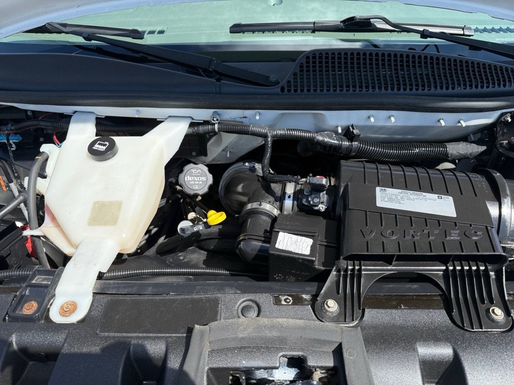 Used 2018 GMC Savana 2500 w/ Driver Convenience Package RWD image 29
