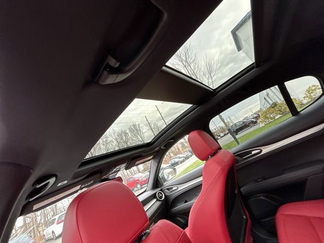 New 2026 Alfa Romeo Stelvio Sprint image 14
