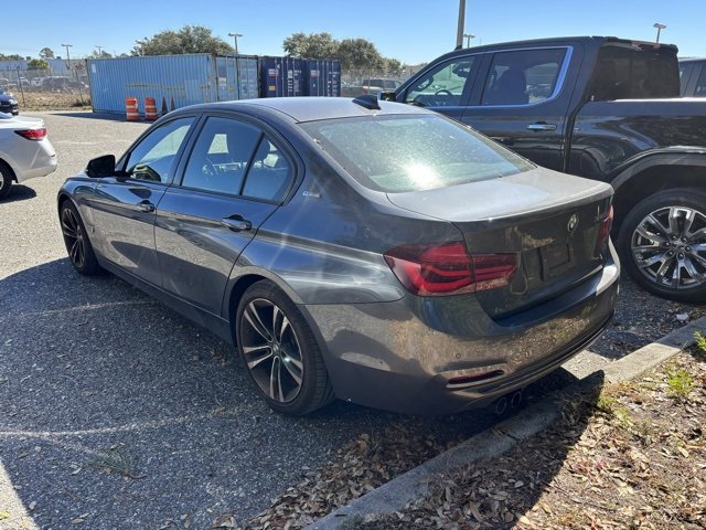 Used 2018 BMW 330e w/ Convenience Package image 9