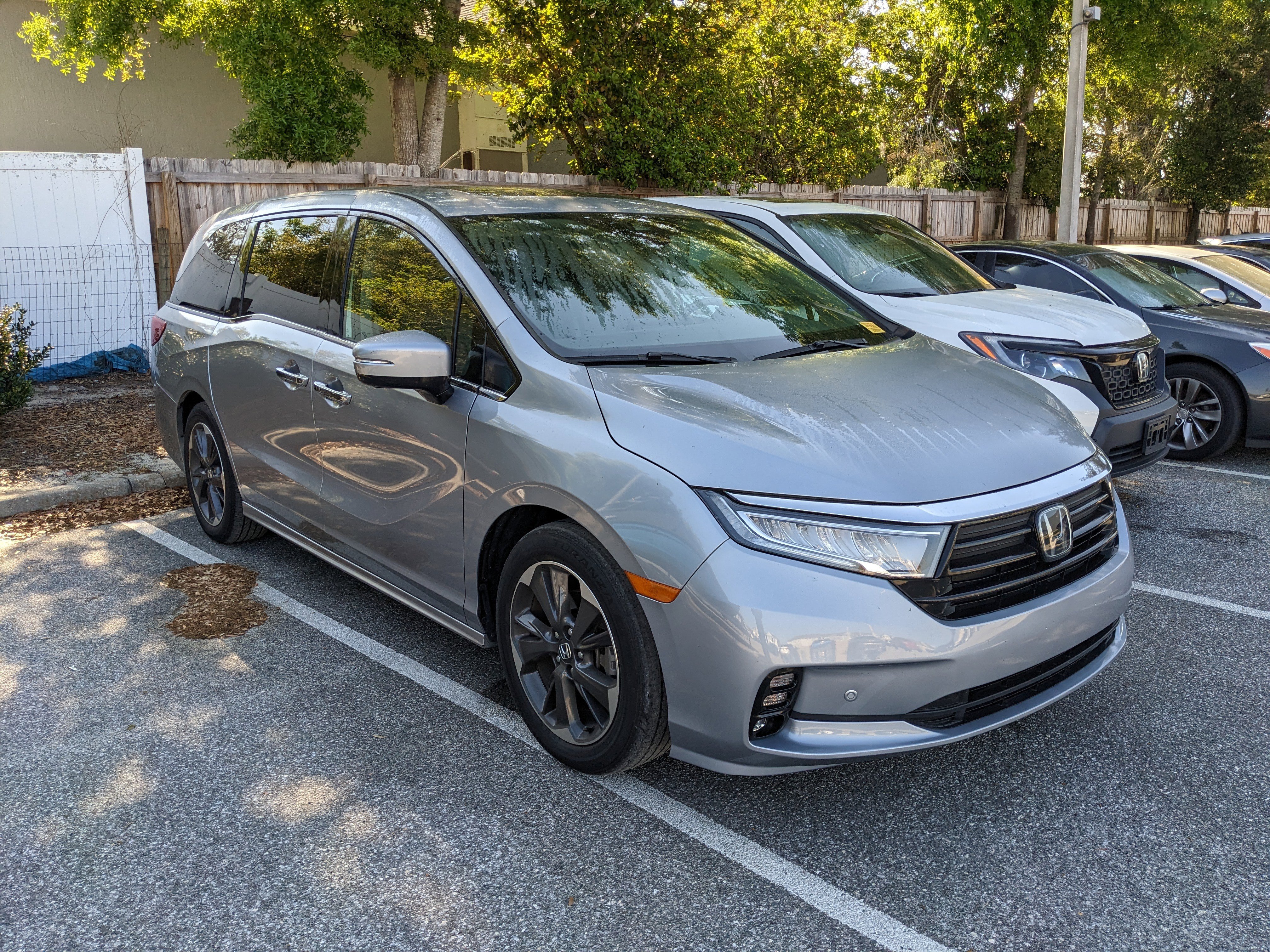Used 2023 Honda Odyssey Elite image 5