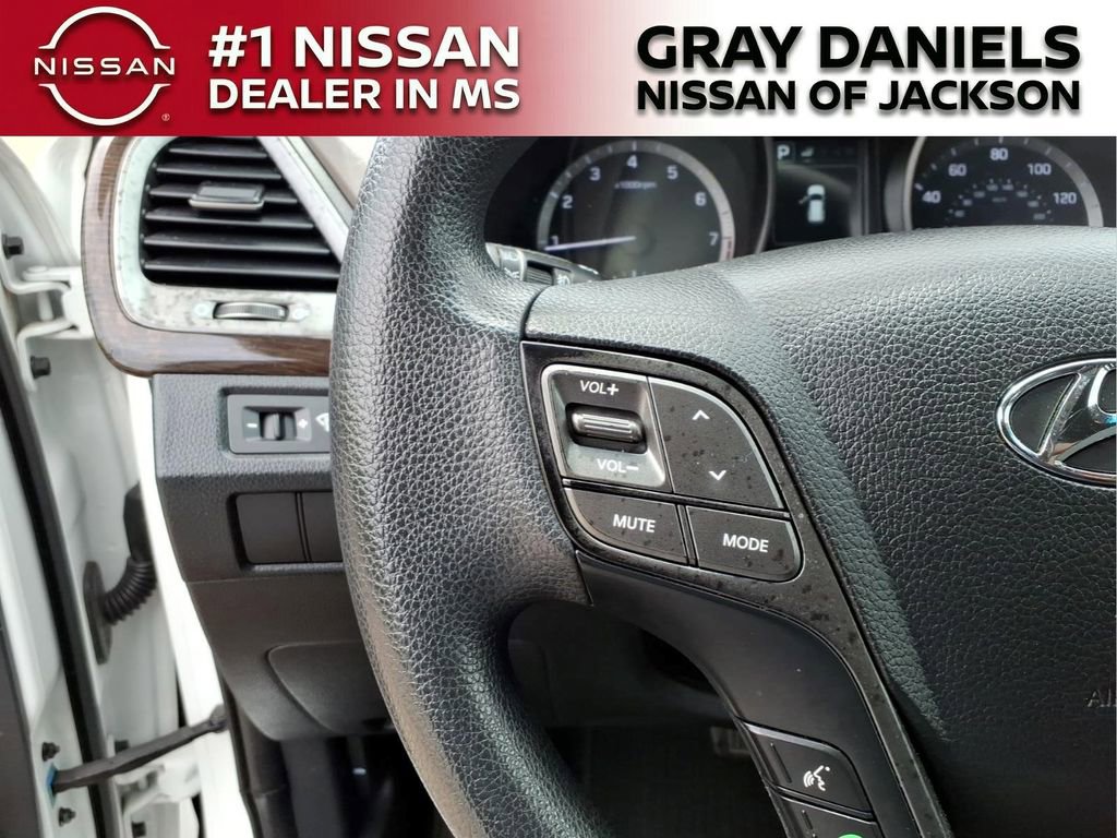 Used 2018 Hyundai Santa Fe Sport w/ 2.4L Value Package 02 image 13