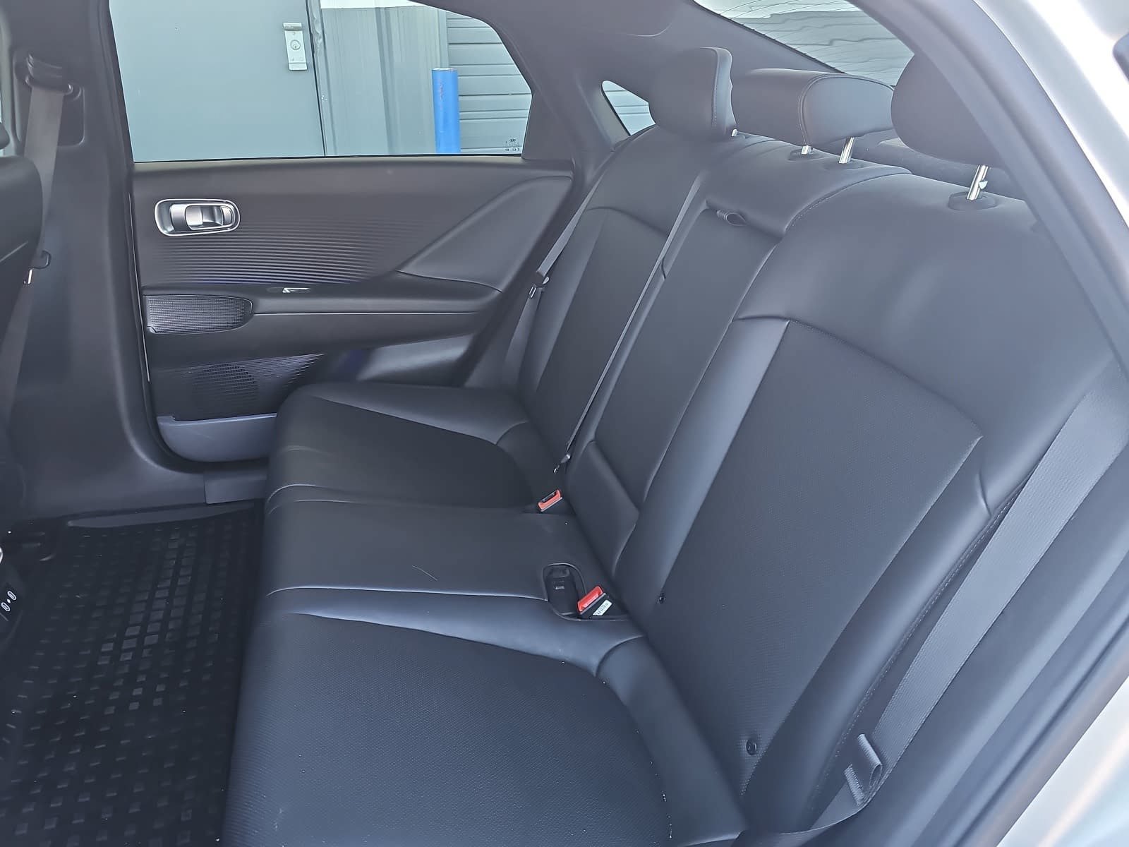 Used 2023 Hyundai Ioniq 6 Limited RWD image 14