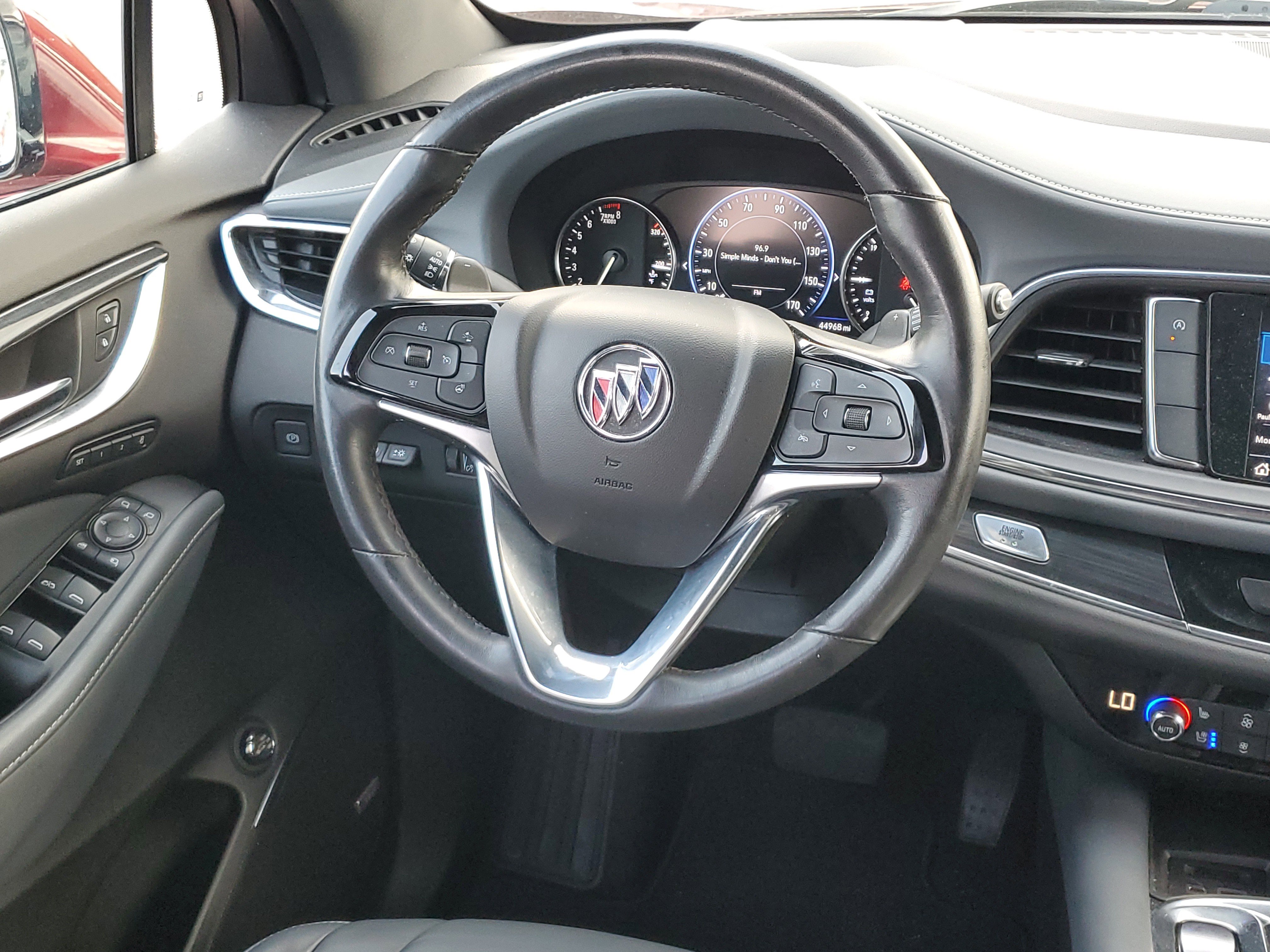 Used 2024 Buick Enclave Premium image 20