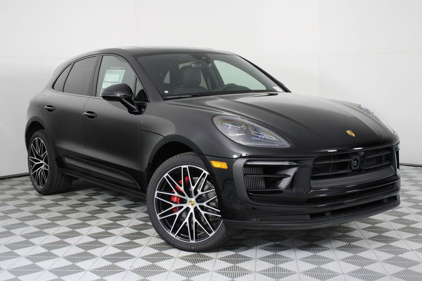 New 2026 Porsche Macan S AWD/4WD image 9