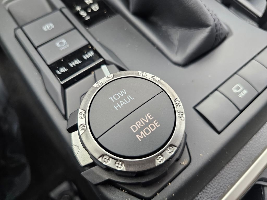 New 2026 Toyota 4Runner Limited AWD/4WD image 34