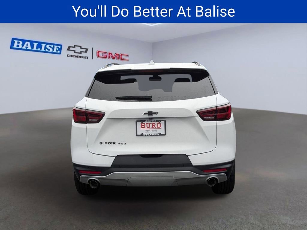 New 2026 Chevrolet Blazer LT w/ Midnight/Sport Edition AWD/4WD image 5