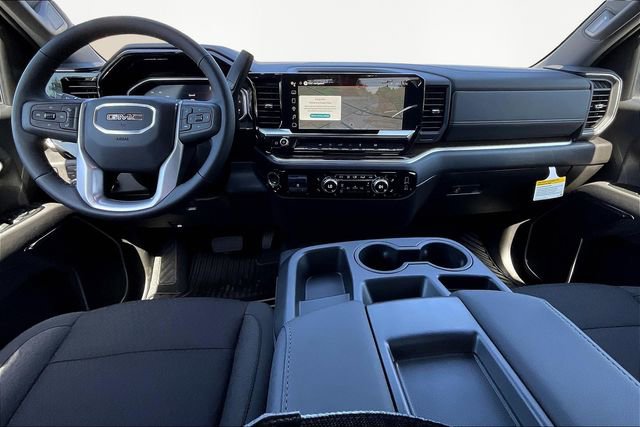 New 2026 GMC Sierra 1500 SLE image 6