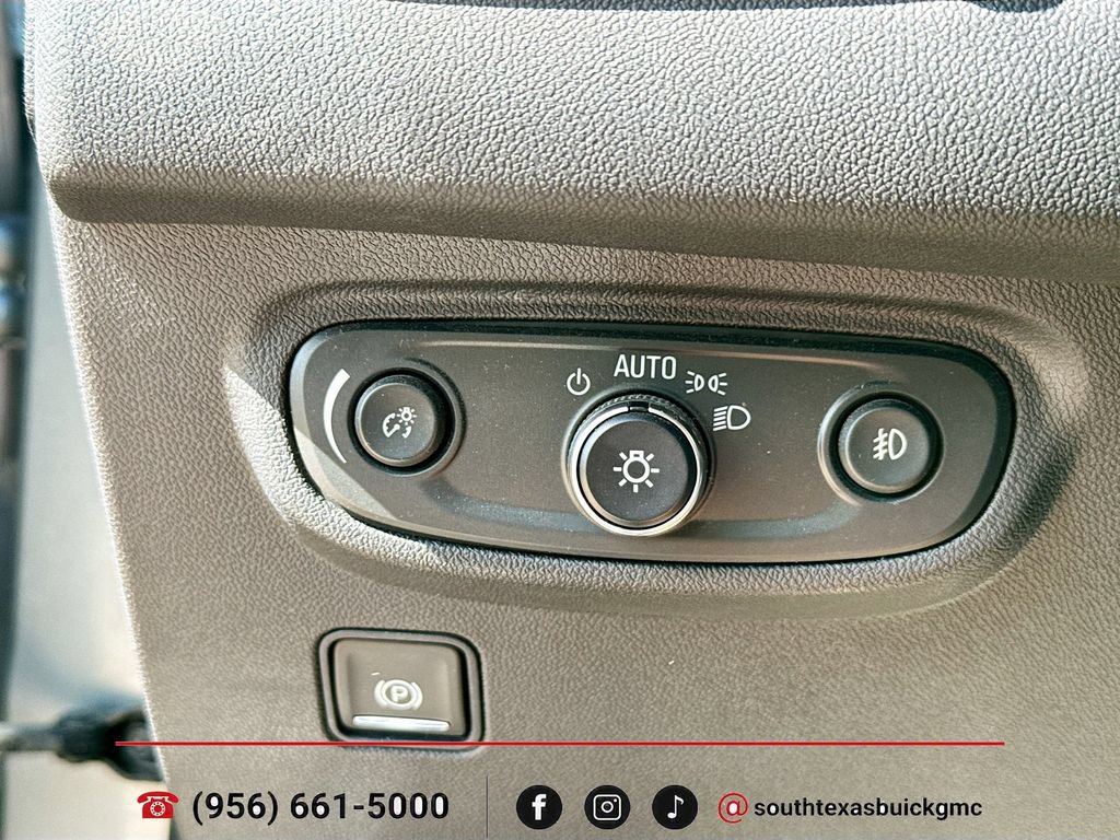 Used 2024 GMC Terrain SLT AWD/4WD image 20