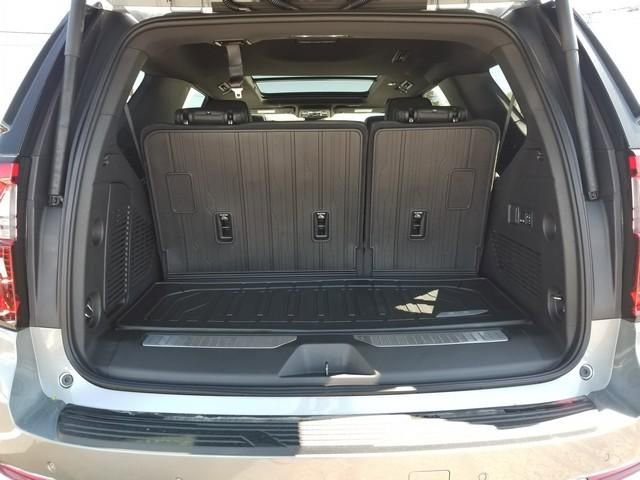 New 2026 GMC Yukon Denali w/ Sun & Power Step Package AWD/4WD image 5