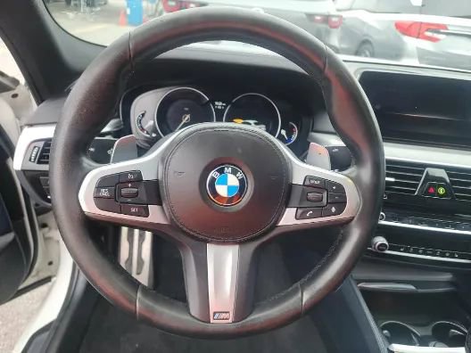 Used 2018 BMW 540i image 11