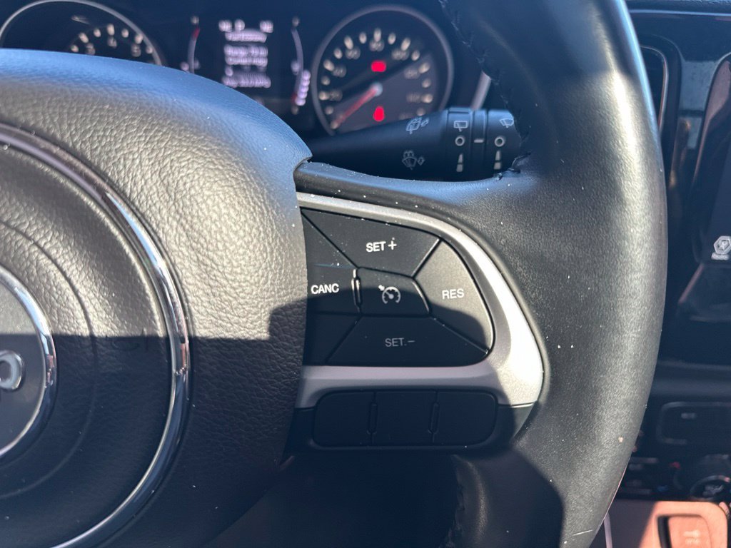Used 2021 Jeep Compass Latitude w/ Sun and Sound Group FWD image 16