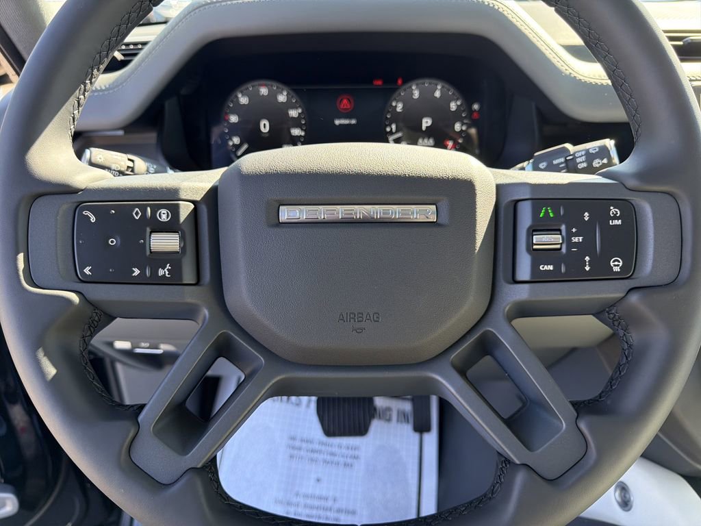 New 2026 Land Rover Defender 110 X-Dynamic SE image 22