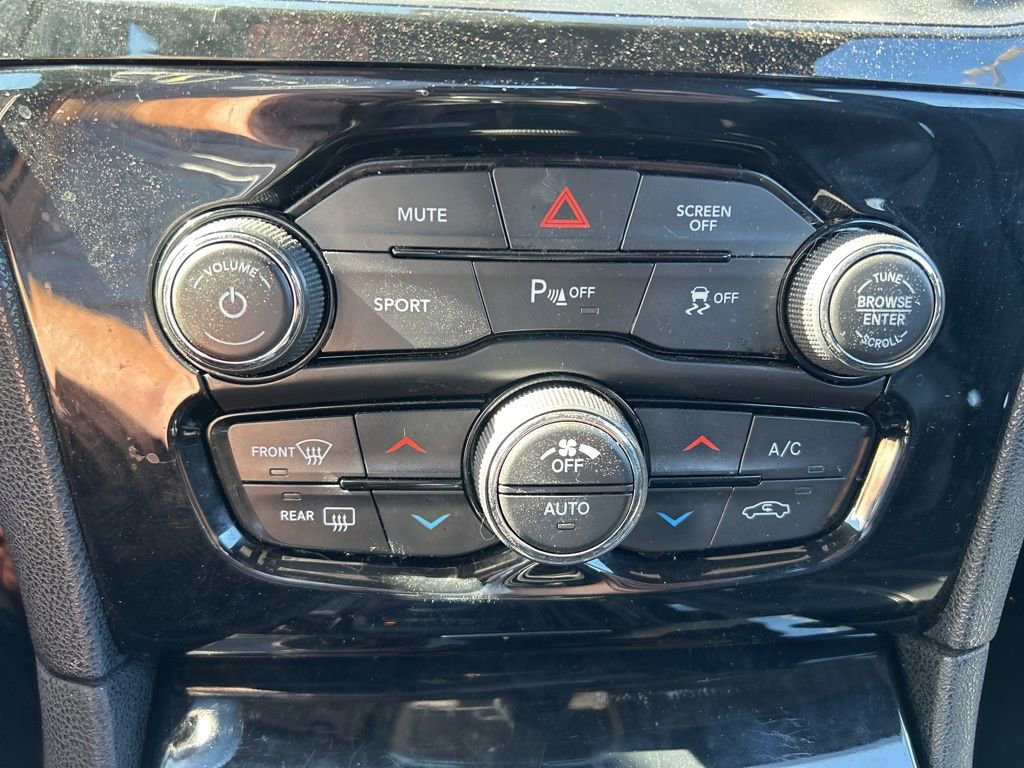 Used 2021 Chrysler 300 S image 17