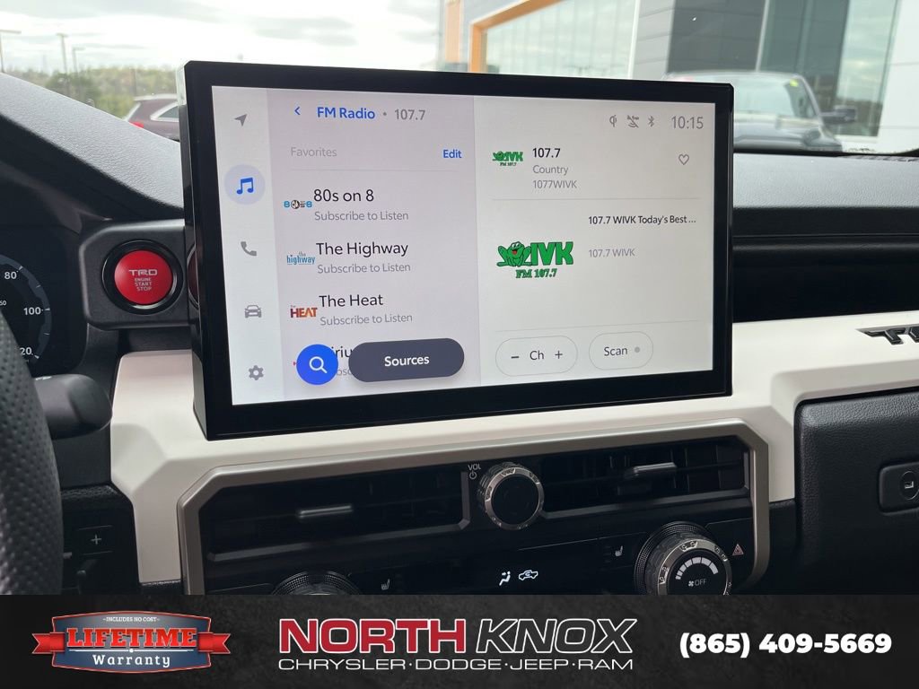 Used 2024 Toyota Tacoma TRD Sport w/ TRD Sport Upgrade Package image 8