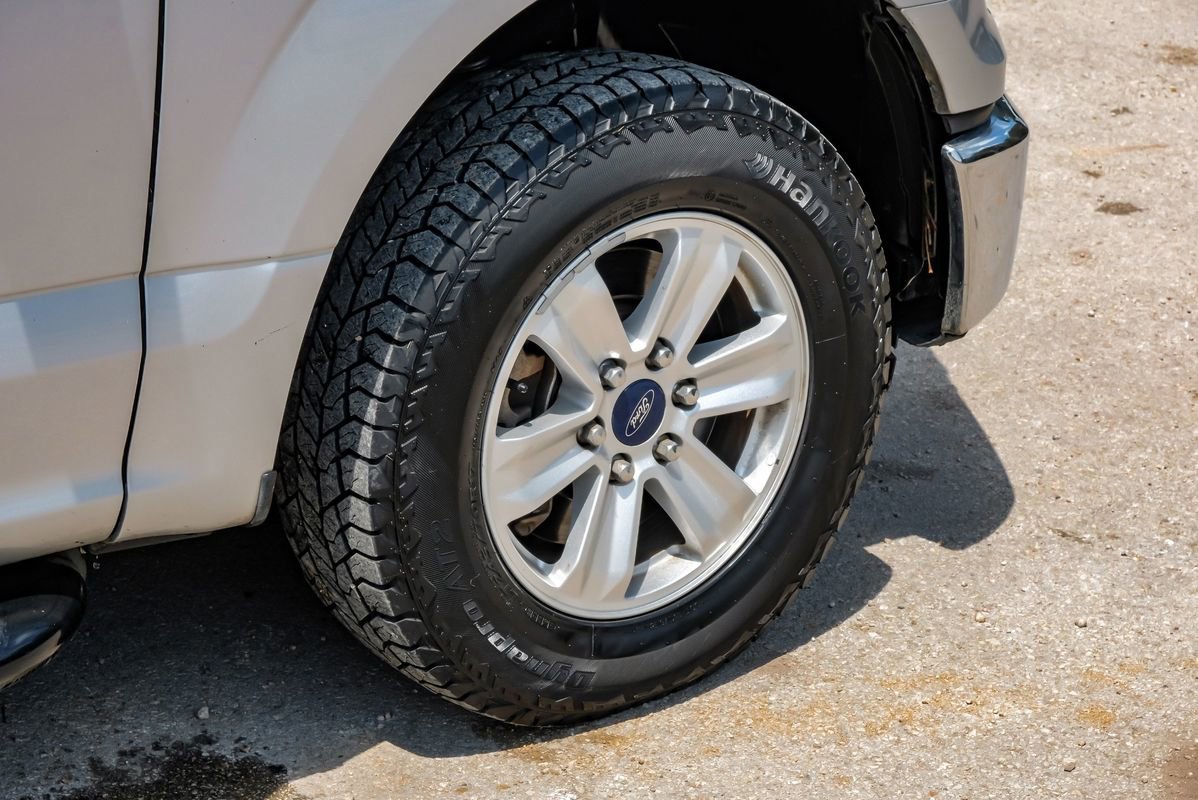 Used 2016 Ford F150 XLT RWD image 60