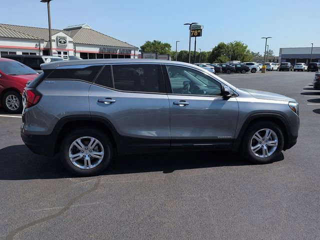 Used 2020 GMC Terrain SLE FWD image 8
