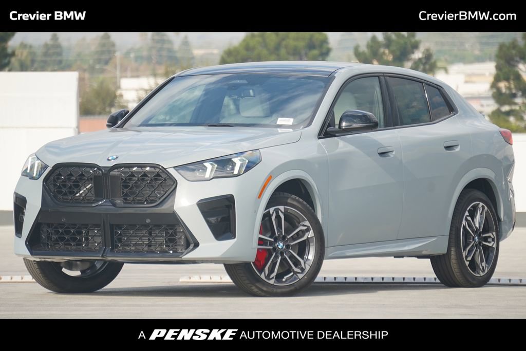 New 2026 BMW X2 xDrive28i w/ Technology Package