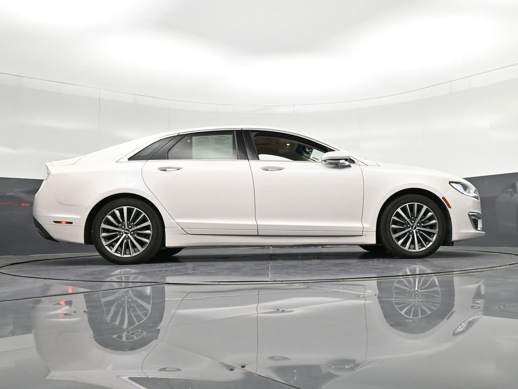 Used 2018 Lincoln MKZ Select w/ Select Plus Package FWD image 33
