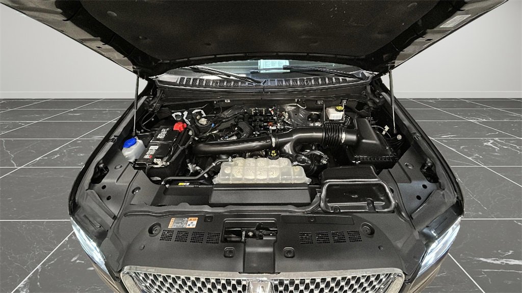 Used 2024 Lincoln Navigator Premiere image 34