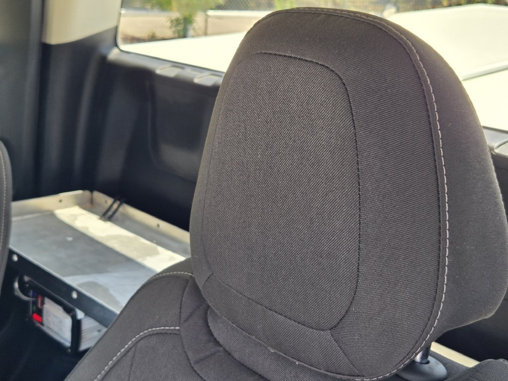 Used 2022 Chevrolet Colorado LT w/ Fleet Safety Package RWD image 16