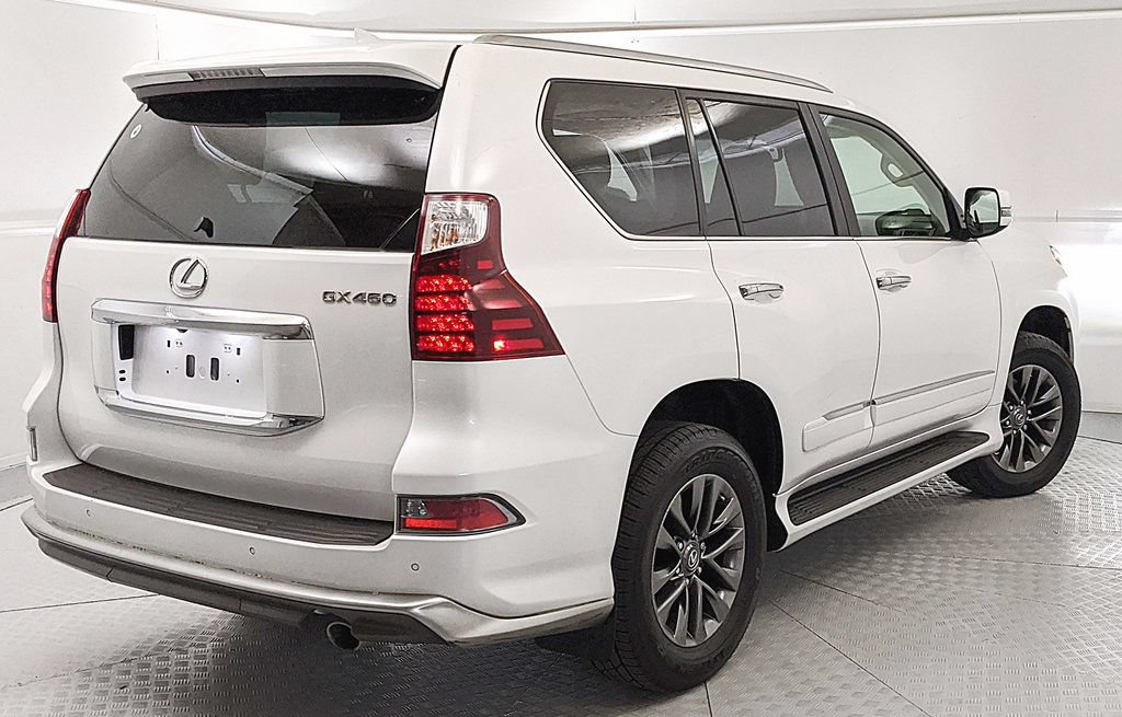 Used 2019 Lexus GX 460 Luxury AWD/4WD image 3