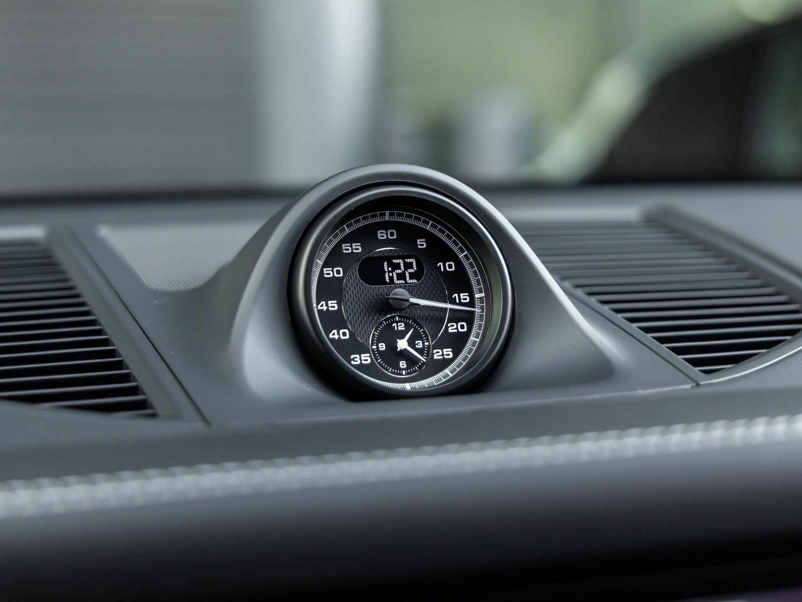 New 2026 Porsche Macan S image 32