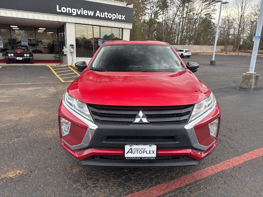 Used 2020 Mitsubishi Eclipse Cross LE image 3