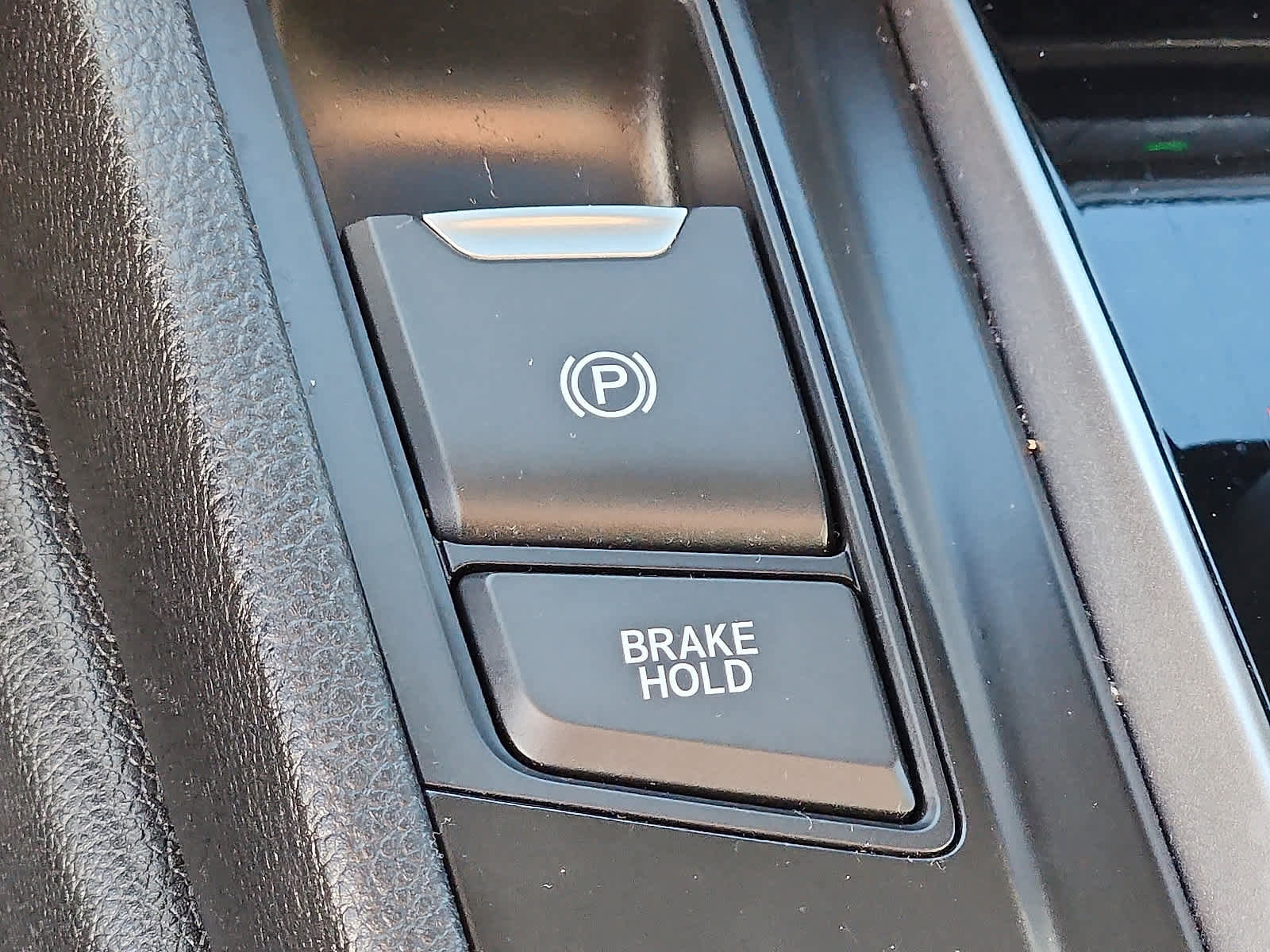 Used 2017 Honda CR-V EX image 28