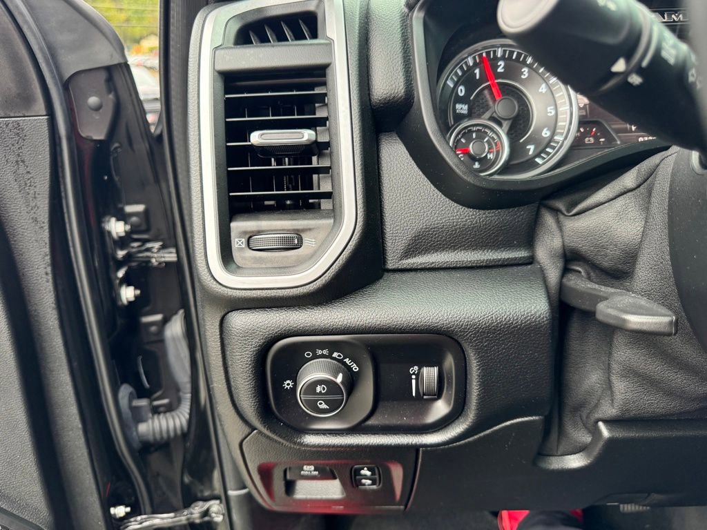 Used 2020 RAM 1500 Big Horn image 17