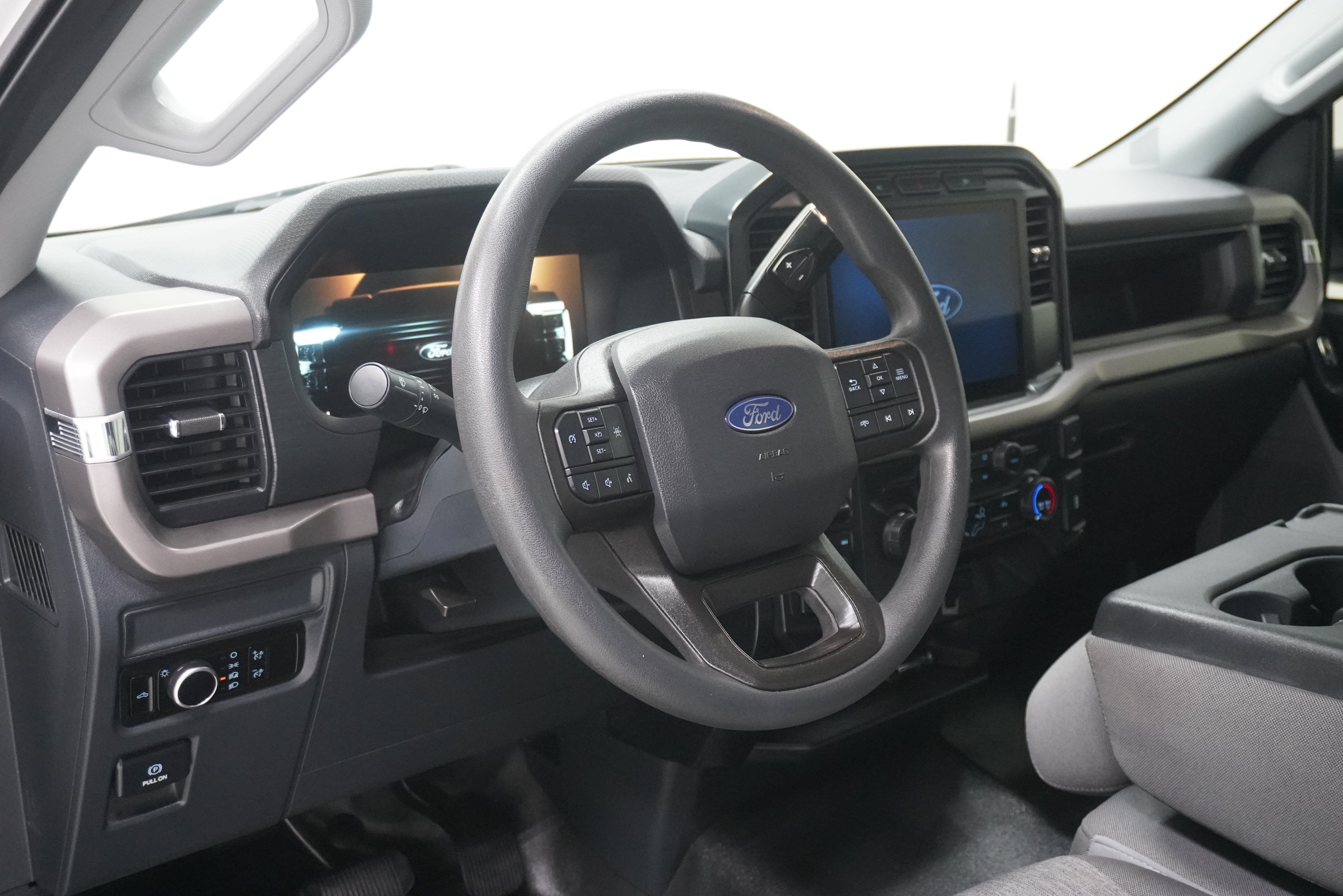 Used 2024 Ford F150 XL AWD/4WD image 11