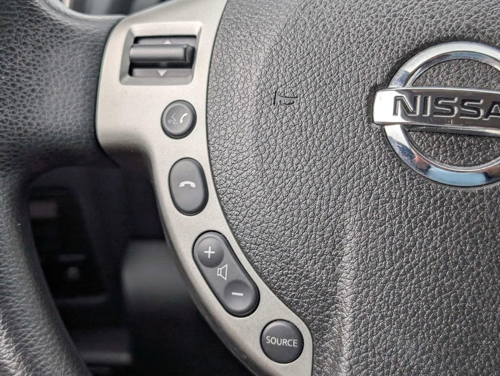 Used 2013 Nissan Rogue S w/ Special Edition Pkg FWD image 29