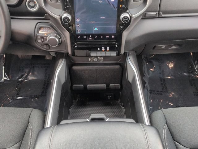 Used 2025 RAM 1500 Big Horn AWD/4WD image 19