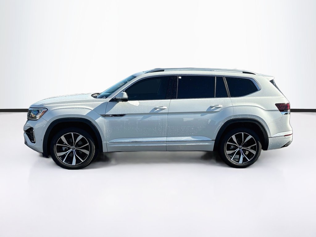 Used 2024 Volkswagen Atlas SEL Premium R-Line AWD/4WD image 8
