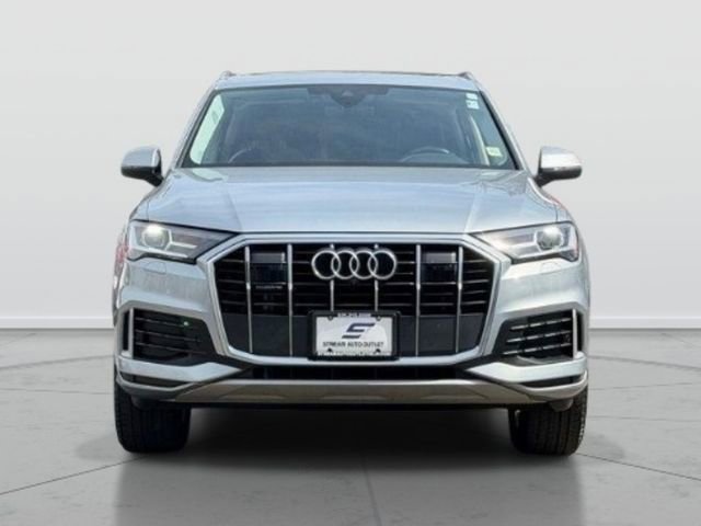 Used 2023 Audi Q7 2.0T Premium Plus w/ Premium Plus Package AWD/4WD image 2