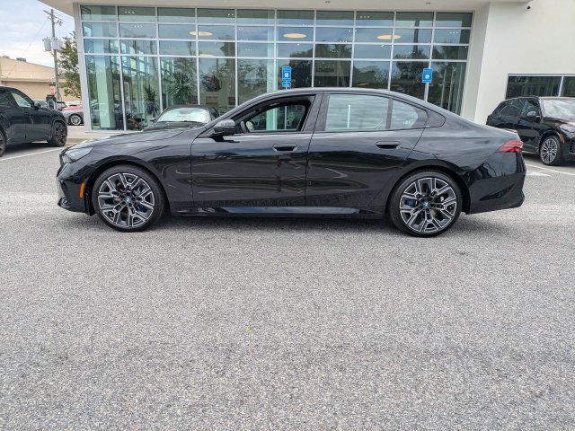 New 2027 BMW 530i xDrive w/ M Sport Package AWD/4WD image 8