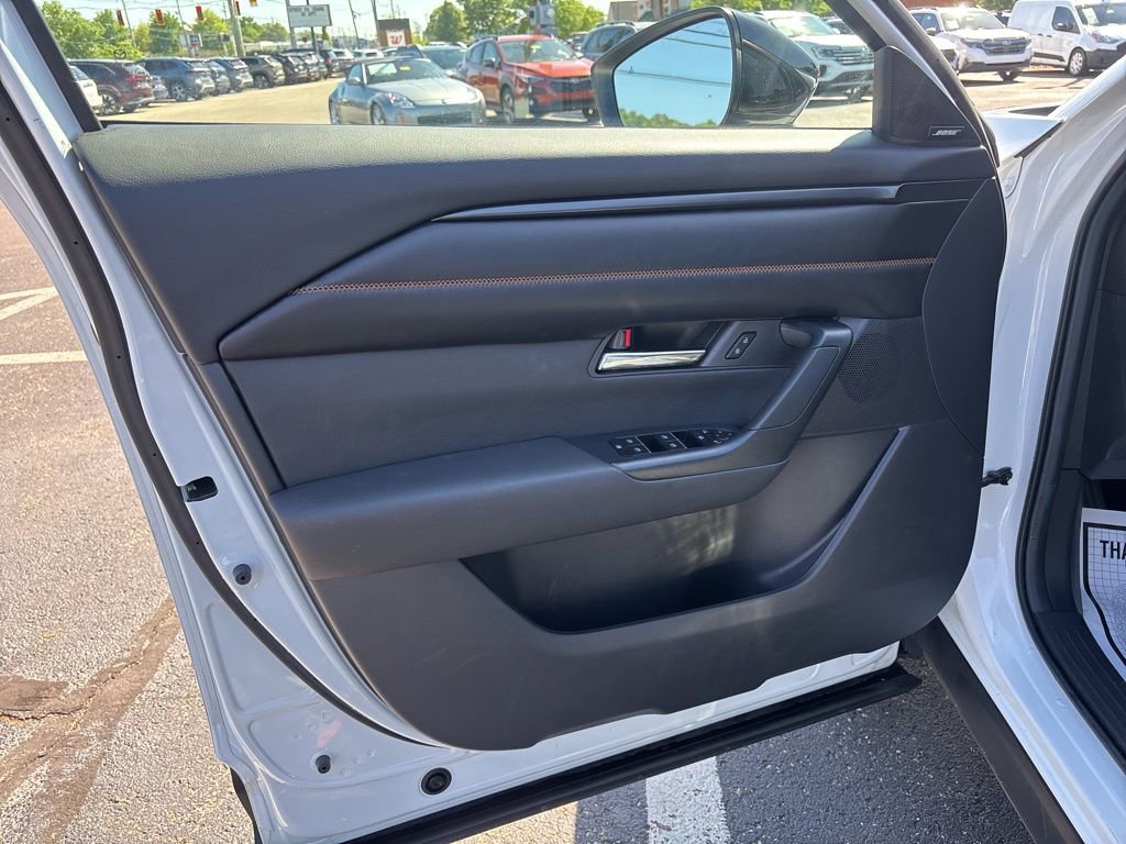Used 2023 MAZDA CX-50 AWD 2.5 S w/ Cargo Package image 14