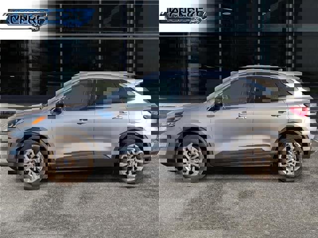 Certified 2022 Ford Escape SE w/ Convenience Package image 2
