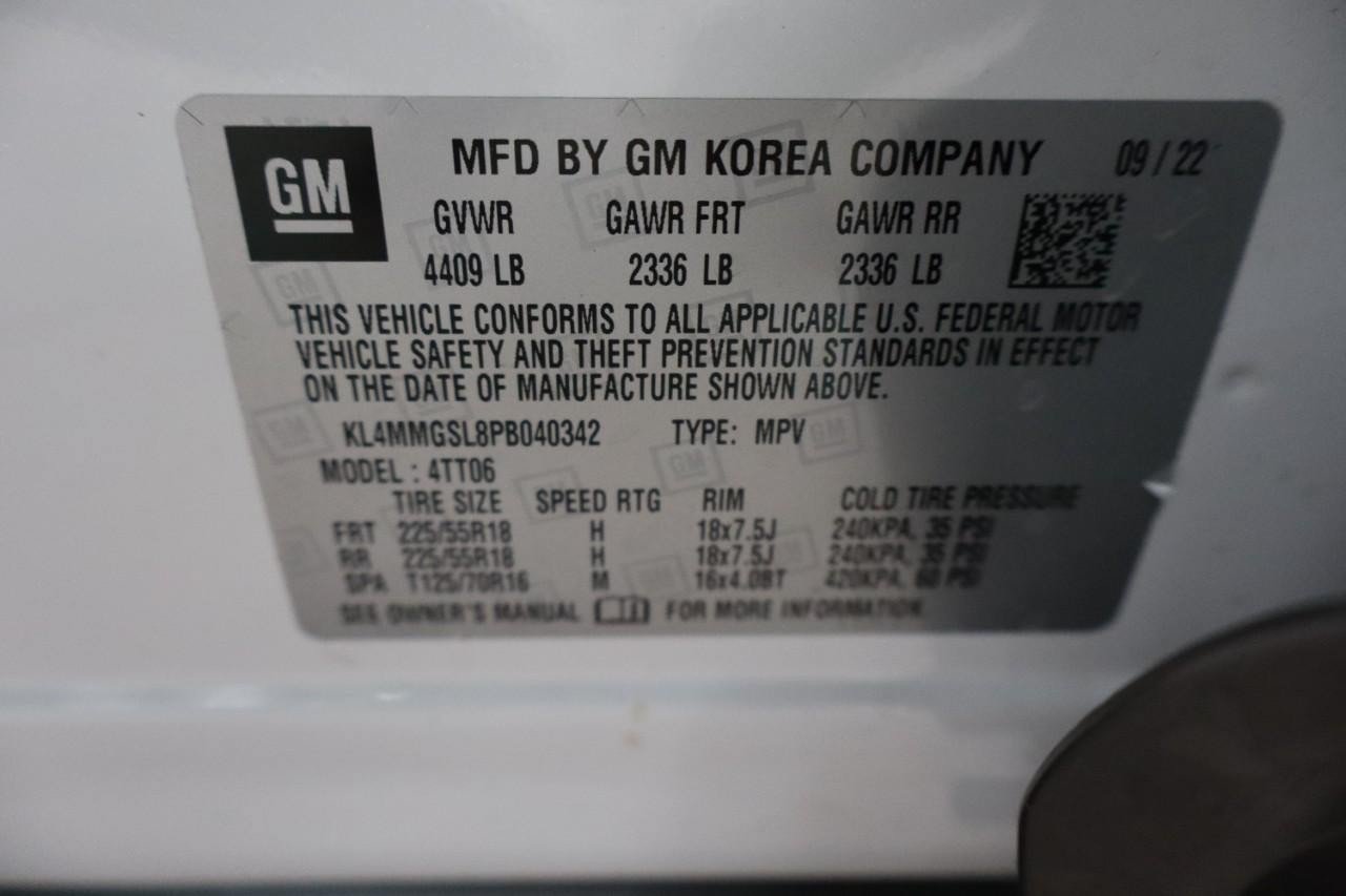 Used 2023 Buick Encore GX Essence w/ Experience Buick Package AWD/4WD image 21