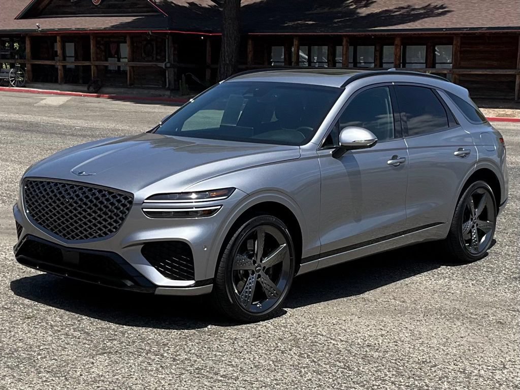 Used 2024 Genesis GV70 2.5T w/ Sport Prestige Package AWD/4WD image 2