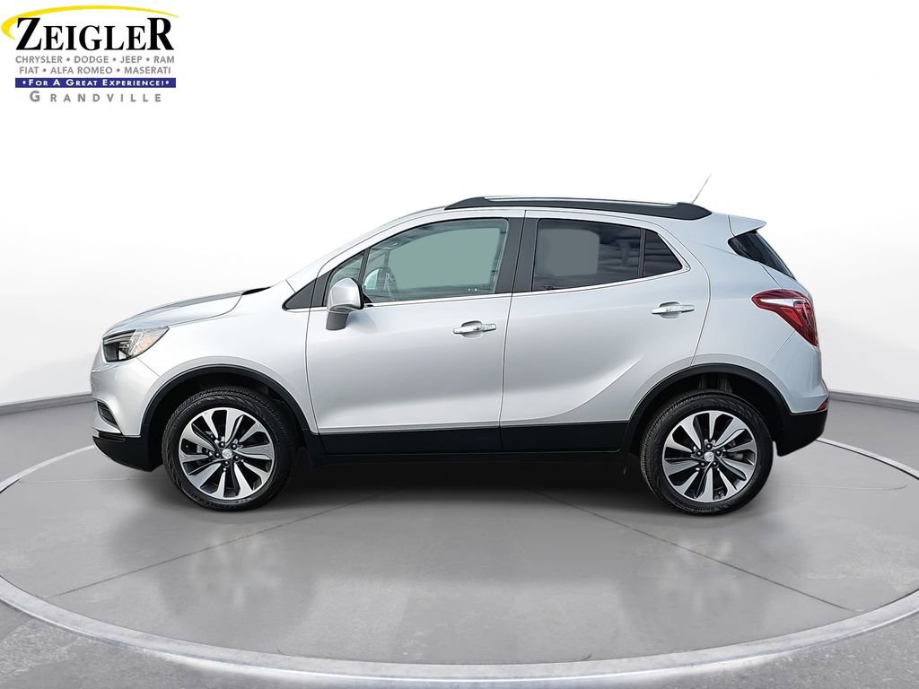 Used 2022 Buick Encore Preferred image 8