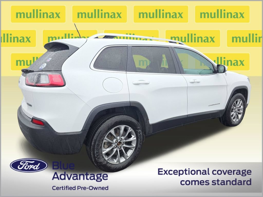 Used 2020 Jeep Cherokee Latitude Plus w/ Cold Weather Group AWD/4WD image 3