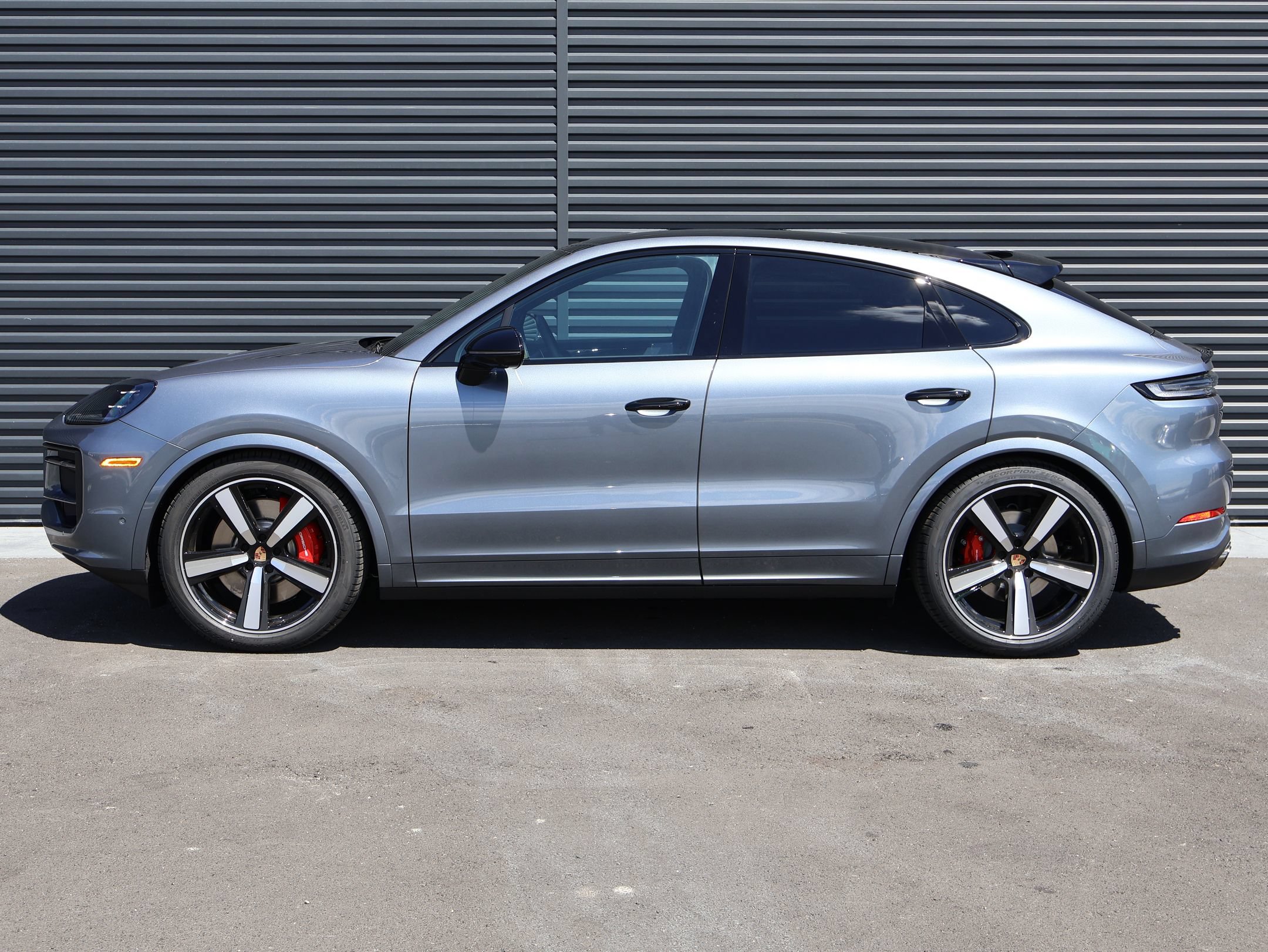 New 2026 Porsche Cayenne S AWD/4WD image 2
