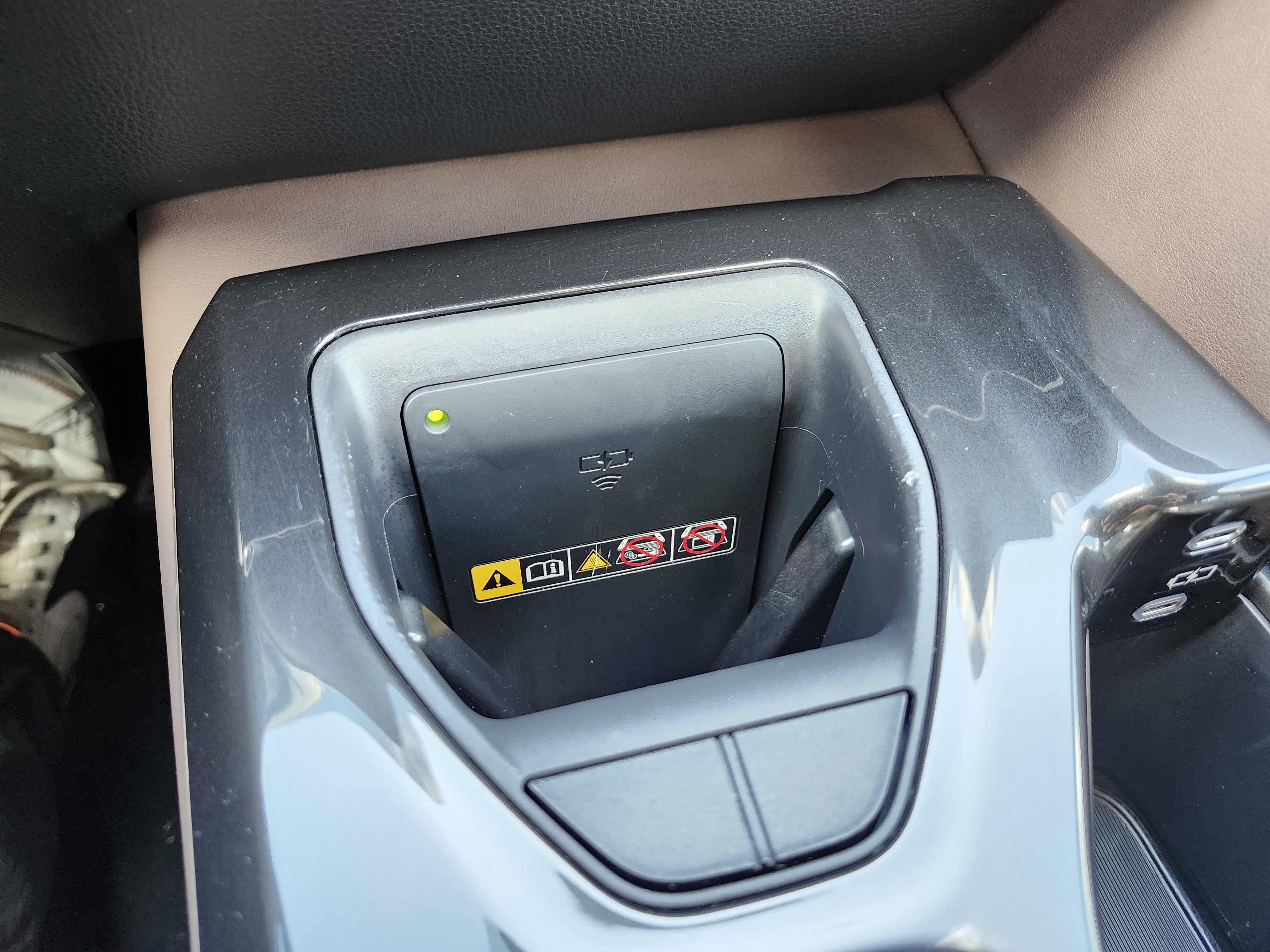 Used 2024 Toyota Crown AWD/4WD image 10