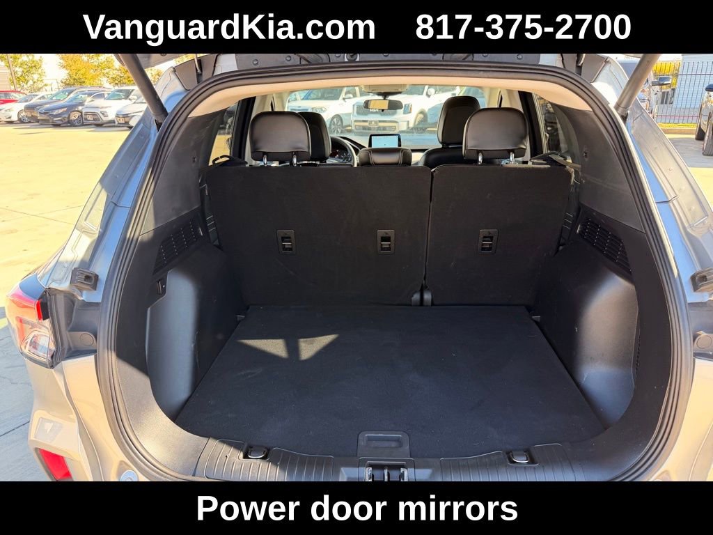 Used 2022 Ford Escape SEL image 28