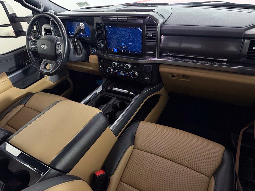 Used 2024 Ford F350 Lariat w/ Lariat Ultimate Package AWD/4WD image 13