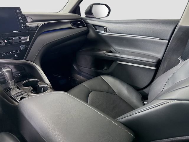 Certified 2022 Toyota Camry XSE FWD image 22