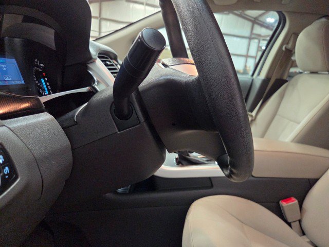 Used 2013 Ford Edge SE FWD image 42