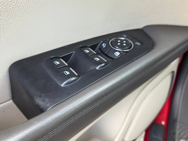Used 2018 Lincoln MKX Reserve FWD image 31