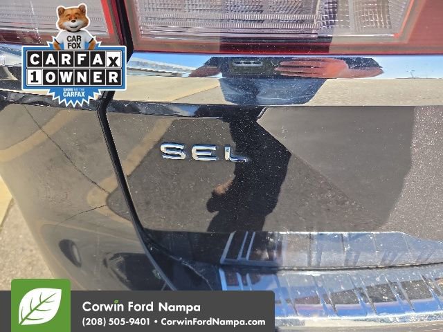 Used 2024 Volkswagen Atlas SEL AWD/4WD image 16