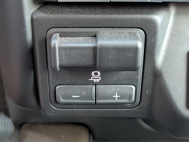 Used 2022 GMC Sierra 3500 Denali w/ Denali Ultimate Package AWD/4WD image 27